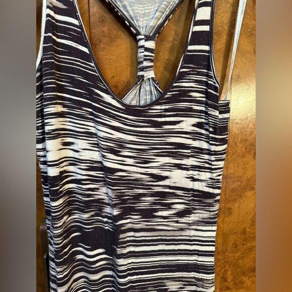 Stylish Black and White Striped Dress - Picture 5 of 5